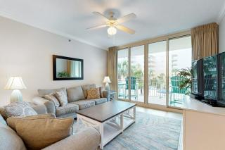 Second floor bright & Spacious condo with resort amenities ocean views & W&D - 8
