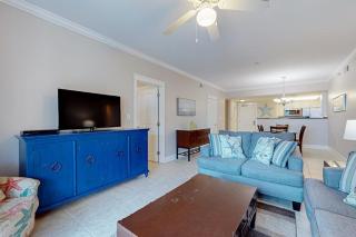 Picturesque Gulf-Front Condo On Okaloosa Island Steps To Beach Lazy River - 8