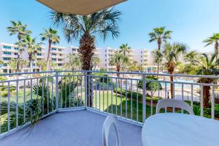 2nd Floor Beautiful Spacious Condo At Waterscape Waterfall Lazy River - 9