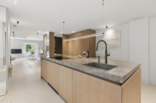 Luxury 2-Bed Apartment in Alcalá Madrid - 2