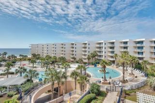 3rd-floor spacious condo at Waterscape - steps to beach & lazy river - 7
