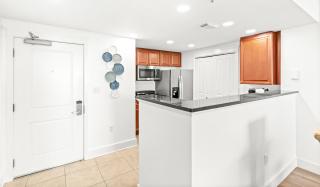 Spacious Cozy Condo On Okaloosa Island 490 Feet Of Private Beach - 3