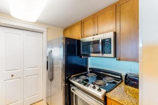 Spacious Beach-Chic Condo At Waterscape Steps To Beach Lazy River - 4