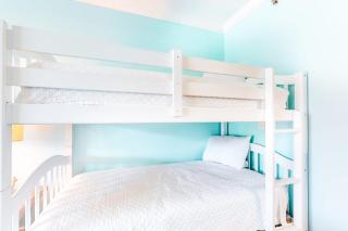 2nd Floor Welcoming Condo At Waterscape 490 Feet Of Private Beach - 2