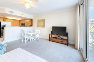 3rd Floor Spacious Beachy Condo At Waterscape Waterfall Lazy River - 5
