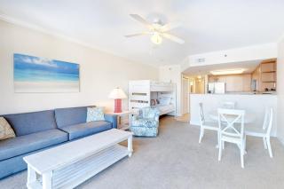 3rd Floor Spacious Beachy Condo At Waterscape Waterfall Lazy River - 4