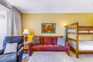 Elegant Condo On Okaloosa Island w Private Beach and Shared Hot Tub & Pool - 3