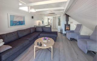 Stunning Home In Glesborg With Sauna - 8