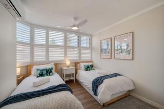 Headlands Caloundra unit 2, Kings Beach, QLD, 4551 - 4