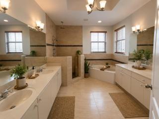 The Oasis, Miami Lakes - 2