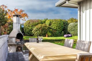 Great Lake Getaway Your Spacious Taupo Retreat - 5