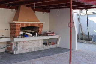 Apartments by the sea Supetar, Brac - 6040 - 2