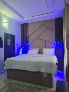 O2 Continental Suites - 2
