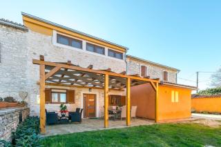 Holiday house with a parking space Vodnjan, Fazana - 27713 - 0