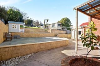 Period charm with scenic view and modern luxury - 5