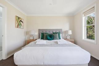 Regand Retreat - Pool, Luxurious Family Home - 7