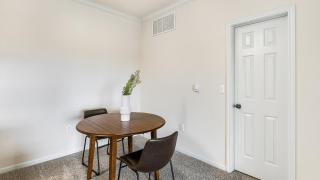 Landing Stylish 1BD Gym - 7