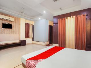 Hotel O New Om Palace - 3