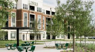 Landing Apartments - The Links on PGA Parkway I - 4