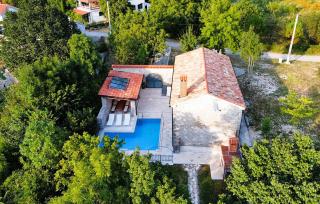 Amazing Home In Lanisce - 0