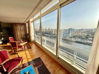Tales of the Nile/Panoramic Nile View Zamalek Loft - 0