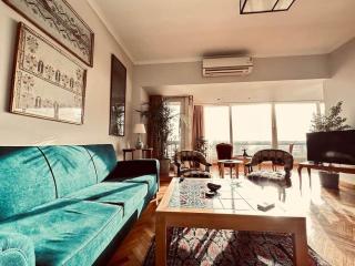 Tales of the Nile/Panoramic Nile View Zamalek Loft - 7