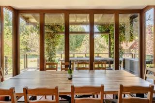 Large, comfortable holiday home with a garden - 2