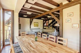 Large, comfortable holiday home with a garden - 4