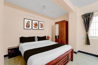 Super Townhouse Saibaba Colony Bus Terminal Formerly S M Residency - 9