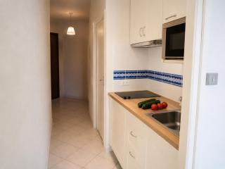Studio face mer avec garage et proche centre ville, plage, commerces - FR-1-197-486 - 6