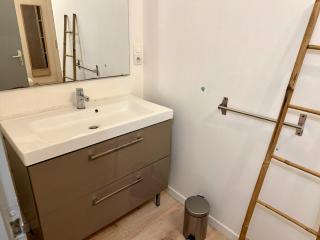 Charmant T2 au cœur du vieux Bayonne - FR-1-239-960 - 2