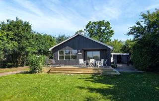 Lovely Home In Hadsund With Wifi - 0