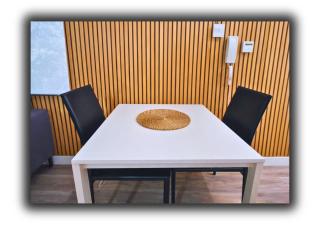 Radio City Apartments City Centre sleeps 4 - 2