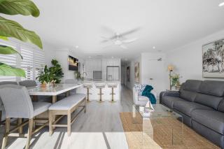 1 bedroom luxurious unit on Maroochydore River - 6