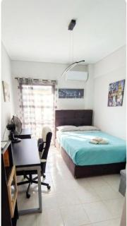 Modern 2BR city flat 10min from the beach - 1