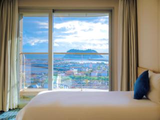 Hotel bridge Seogwipo - 1