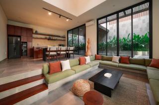 Ruma Villas Seminyak - 2