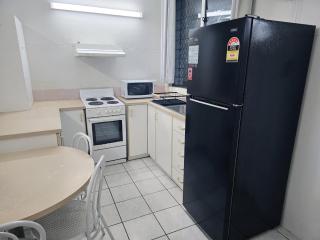 Private Twin Room in a Shared Apartment, Darwin CBD, Walk to Waterfront & Esplanade - 6