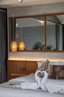 1BR Jungle Villa Seminyak w Swimming Pool & Cinema - 6