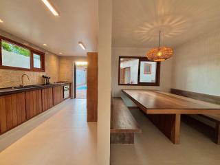 4 Suites with Private Pool, Near the Beach - 6