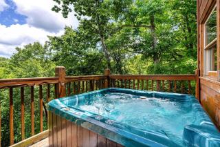 Private Wood Cabin - Scenic, Hot Tub, Pool Table, Family Fun, EV - 1