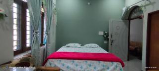 Rawat Homestay - 1
