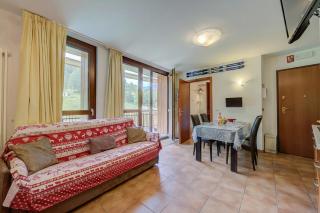 La Marmotta Campo Smith on the Ski Slopes - Happy Rentals - 1