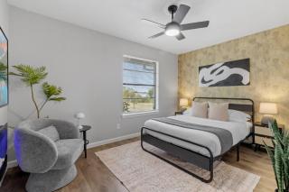 Austin 3 BR Luxury Escape/Near Parks and Downtown - 4