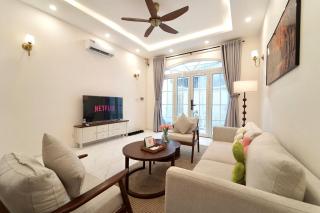 White Lotus 3BR Entire Home - Ho Chi Minh City Center - 0