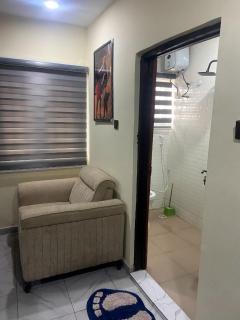 Luxury AdoEkiti Apartment Regular Power Supply, Wi-Fi - 5
