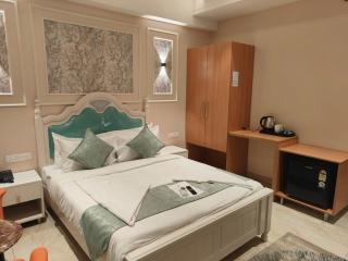 Hotel Narenn HITEC CITY - 6