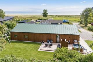 Newly Renovated Holiday Home Near The Water - 7