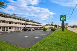 Quality Inn & Suites Gibsonia - Pittsburgh North - 8