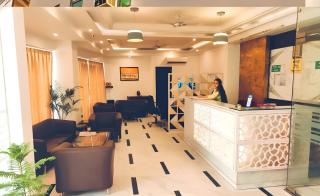 Apple Park - Comfortable Stay Near Delhi Airport, Mahipalpur - 1